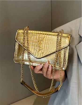 Sac à main doré en cuir embossé crocodile